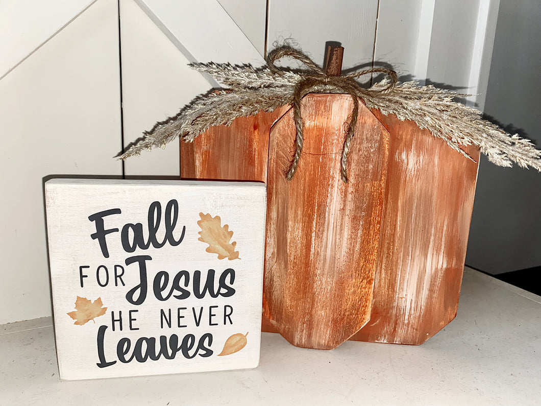 Chunky Pumpkin with Coordinating Fall Sign
