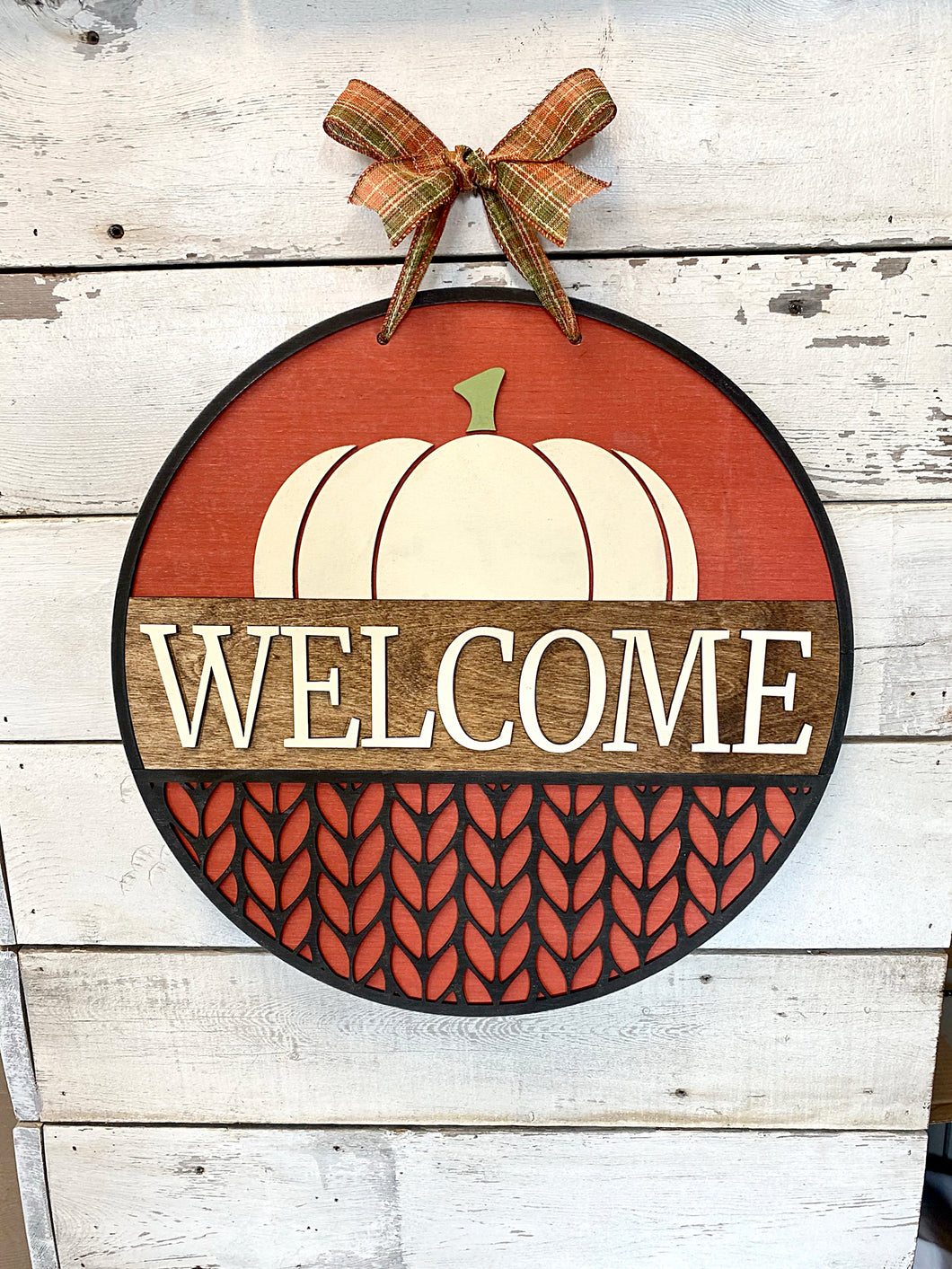 Welcome Pumpkin Door Hanger Round